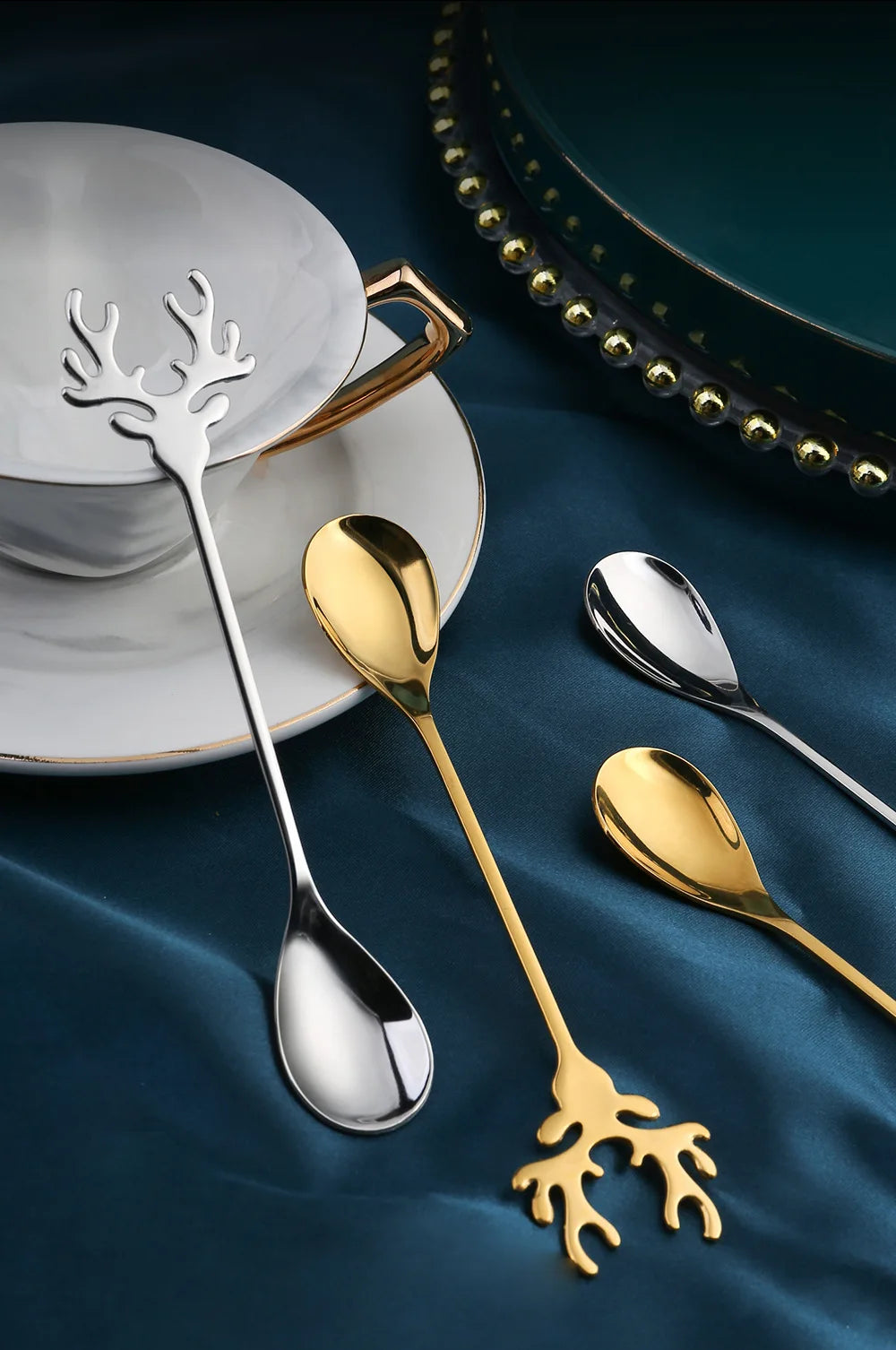 Christmas Elk Coffee Spoons – Festive Stainless-Steel Set for Magical Holiday Moments Lynoza