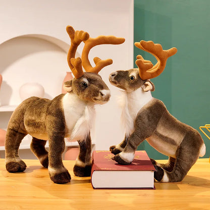 Christmas Reindeer Cuddle Plush – The Perfect Xmas Gift for Kids & Holiday Décor Lynoza